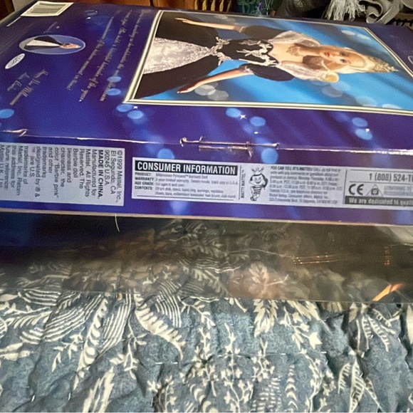 Barbie Millennium Princess RARE and UNOPENED #24154 - Picture 9 of 10